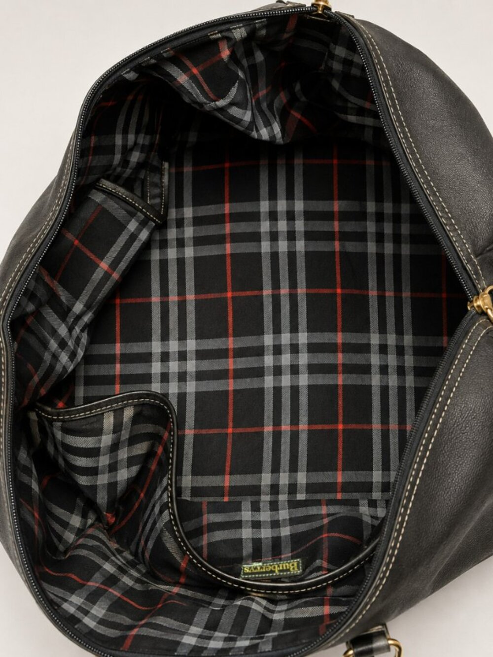 Vintage Burberrys Midnight Navy Leather Boston Duffel Travel Bag - Picture 12 of 13